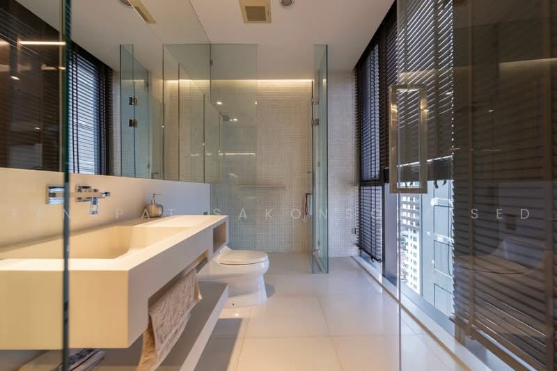 Vittorio 39, Bangkok, 8 Sukhumvit, Khlong Tan Nua, Watthana, Bangkok, 2 Bedrooms, 168 sqm, Condo For Rent, by Tanapat Sakonsontised, 500451613 - DDproperty.com