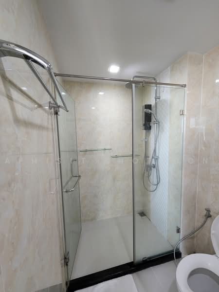 Mayfair Place Sukhumvit 64, Bangkok, Sukhumvit 64 Road, Bang Chak, Phra Khanong, Bangkok, 1 Bedroom, 30 sqm, Condo For Sale, by Aphisit Khotudon, 500451617 - DDproperty.com