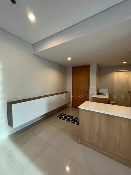 Villa Asoke, Bangkok, 1588 New Petchburi Road, Makkasan, Ratchathewi, Bangkok, 2 Bedrooms, 120 sqm, Condo For Sale, by Aphisit Khotudon, 500451660 - DDproperty.com