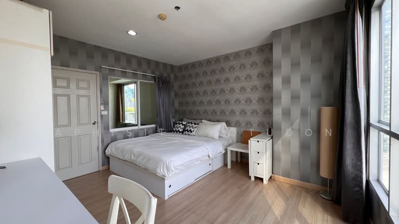 Life @ Sathorn 10, Bangkok, 48 Soi Sathorn 10, Sathorn Road, Silom, Bang Rak, Bangkok, 1 Bedroom, 40 sqm, Condo For Sale, by Aphisit Khotudon, 500451689 - DDproperty.com