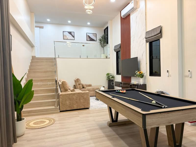 Sunflower Pool Villa - Pattaya, Chon Buri (Pattaya), เทศบาล 1 ซอย 7, Huai Yai, Bang Lamung (Pattaya), Chon Buri (Pattaya), 4 Bedrooms, 301 sqm, Villa For Sale, by Chanya Rojana, 500451726 - DDproperty.com