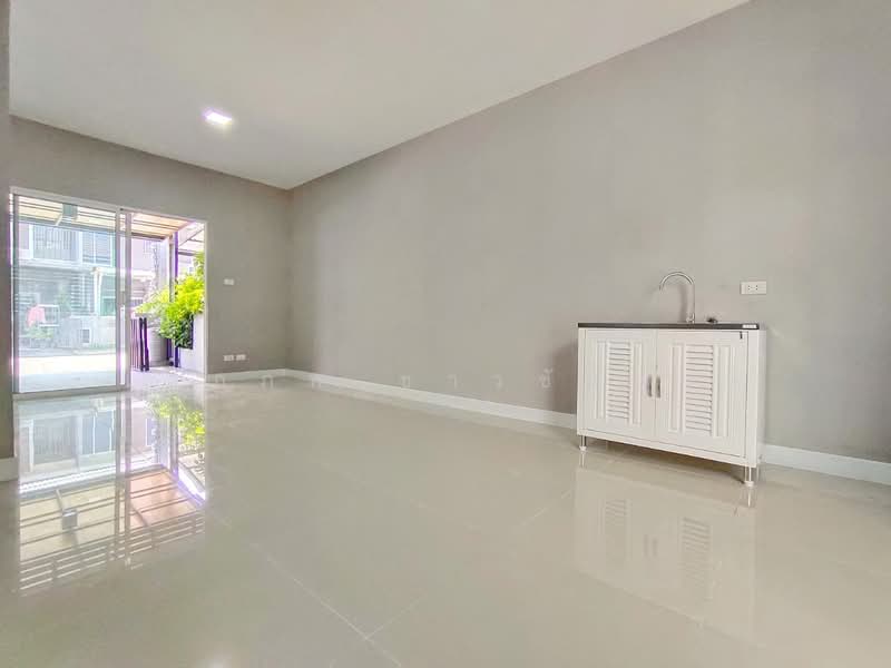 The Colors Wongwaen-Ramintra, Bangkok, Surao Khlong Nueng Road (Soi 15), Bang Chun, Khlong Sam Wa, Bangkok, 3 Bedrooms, 120 sqm, Townhouse For Sale, by Ekapop Chaochainart, 500451739 - DDproperty.com