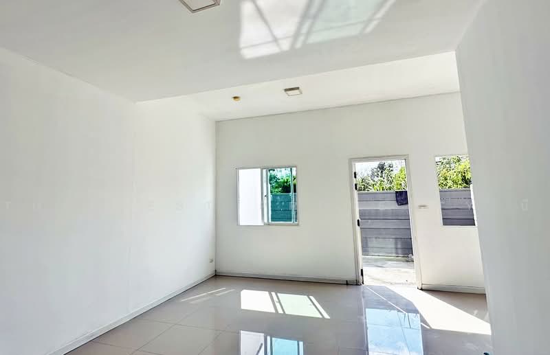 พฤกษา 131 รังสิต-วงแหวนฯ, Pathum Thani, Lam Phak Kut, Thanyaburi, Pathum Thani, 3 Bedrooms, 116 sqm, Townhouse For Sale, by The Best Property บี, 500451788 - DDproperty.com