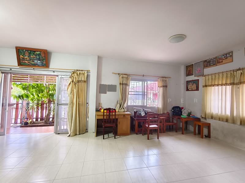 ศิลาพรวิลล์ เฟส 2 จันทบุรี, Chanthaburi, Ko Khwang, Muang Chanthaburi, Chanthaburi, 3 Bedrooms, 261 sqm, Single Detached House For Sale, by The Best Property ป้อ, 500451801 - DDproperty.com