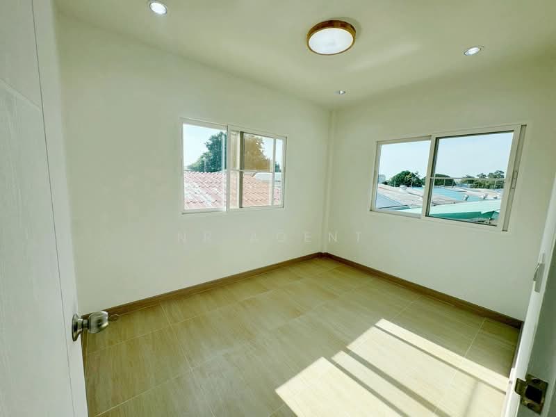 ศุภาลัย การ์เด้นวิลล์ แจ้งวัฒนะ-หลักสี่, Bangkok, Din Daeng, Bangkok, 4 Bedrooms, 1 sqm, Single Detached House For Sale, by NR AGENT, 500451827 - DDproperty.com
