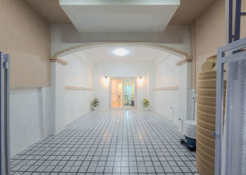Baan Manawadee, Nonthaburi, Bang Khu Rat, Bang Bua Thong, Nonthaburi, 3 Bedrooms, 100 sqm, Townhouse For Sale, by NR AGENT, 500451834 - DDproperty.com