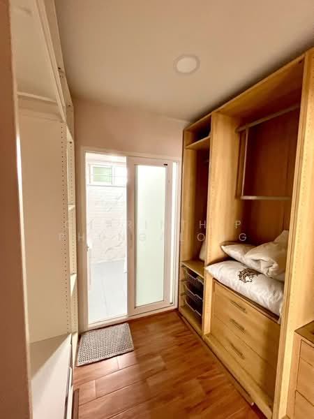 Baan Klang Muang S-Sense Rama 9-Ladprao, Bangkok, Soi Ladprao 84, Ladprao Road, Wang Thonglang, Bangkok, 3 Bedrooms, 180 sqm, Townhouse For Rent, by Charinthip Phungalong, 500451871 - DDproperty.com