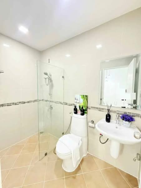 Patagonia 5 Ramintra-Safari, Bangkok, VP65+6Q9 หมู่บ้านพาทาโกเนีย, Min Buri, Bangkok, 3 Bedrooms, 120 sqm, Townhouse For Sale, by Supranee Bunkuea, 500451922 - DDproperty.com
