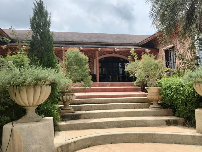 House for sale 3 houses Private with pool, Nakhon Ratchasima, Wang Zai, Pak Chong, Nakhon Ratchasima, 3 Bedrooms, 500 sqm, Single Detached House For Sale, by วิรณี, 500451978 - DDproperty.com