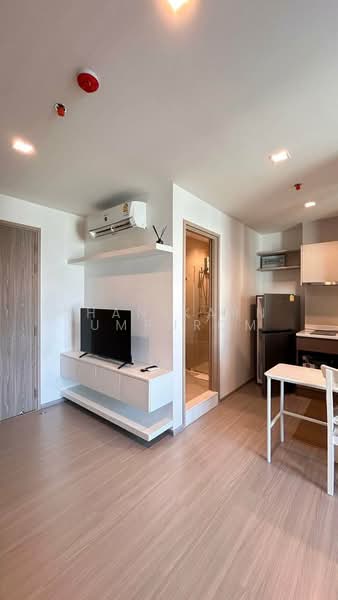 Life Sathorn Sierra, Bangkok, Ratchaphruek Rd, Talat Plu, Thon Buri, Bangkok, 1 Bedroom, 33 sqm, Condo For Rent, by Chanikarn Lumphrom, 500452013 - DDproperty.com