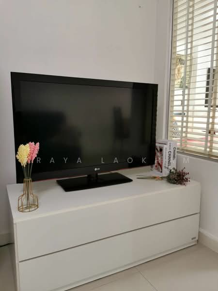 The Clover Thonglor Residence, Bangkok, Soi Sukhumvit 55, Khlong Tan Nua, Watthana, Bangkok, 1 Bedroom, 40 sqm, Condo For Rent, by Araya Laokham, 500452025 - DDproperty.com