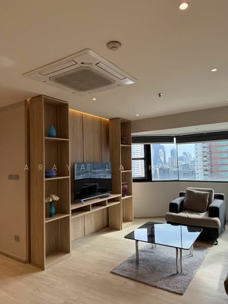 Baan Suanpetch, Bangkok, 18 Soi Sukhumvit 39, Khlong Tan Nua, Watthana, Bangkok, 2 Bedrooms, 135 sqm, Condo For Rent, by Araya Laokham, 500452058 - DDproperty.com