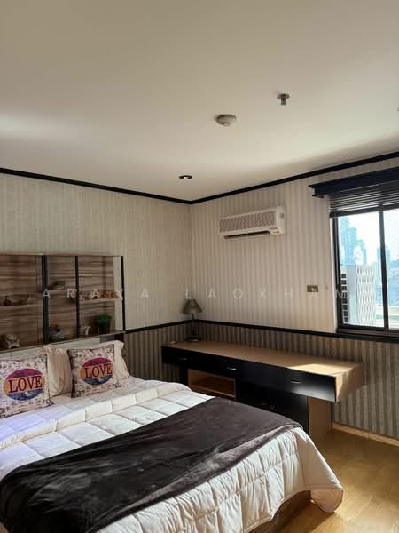 Baan Suanpetch, Bangkok, 18 Soi Sukhumvit 39, Khlong Tan Nua, Watthana, Bangkok, 2 Bedrooms, 135 sqm, Condo For Rent, by Araya Laokham, 500452058 - DDproperty.com