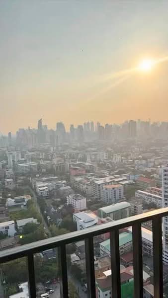 The Niche Pride Thonglor-Phetchaburi, Bangkok, New Petchaburi Road, Bang Kapi, Huai Khwang, Bangkok, 1 Bedroom, 33 sqm, Condo For Rent, by Thanachot Khantigamongun, 500452109 - DDproperty.com