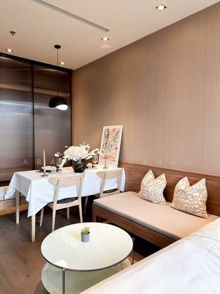 Park Origin Phrom Phong (Park 24), Bangkok, 68 Soi Sukhumvit 24, Khong Tan, Khlong Toei, Bangkok, Studio, 29 sqm, Condo For Rent, by Araya Laokham, 500452118 - DDproperty.com
