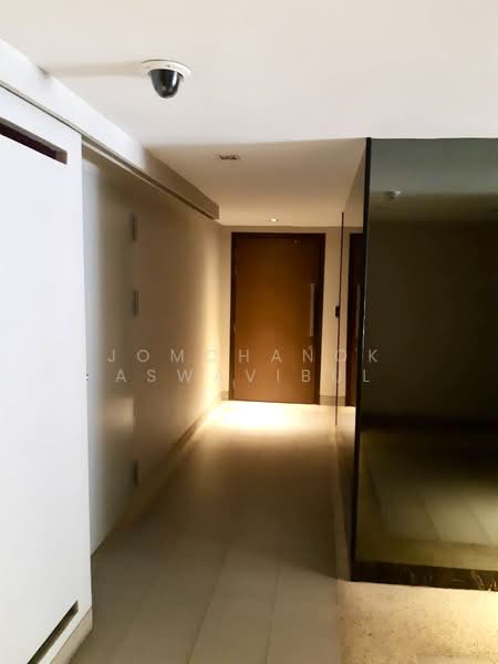 Baan Lux Sathon, Bangkok, Soi Meksawat, Chong Nonsi, Yan Nawa, Bangkok, 3 Bedrooms, 377 sqm, Condo For Rent, by Jomchanok Aswavibul, 500452124 - DDproperty.com