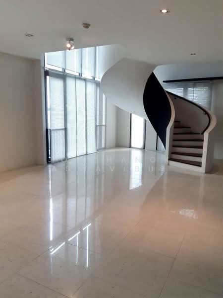 Baan Lux Sathon : บ้าน ลักซ์-สาทร, กรุงเทพ, ซอยเมฆสวัสดิ์, ช่องนนทรี, ยานนาวา, กรุงเทพ, 377 ตร.ม., คอนโด ให้เช่า, โดย Jomchanok Aswavibul, 500452124 - DDproperty.com