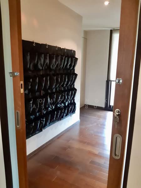 Baan Lux Sathon, Bangkok, Soi Meksawat, Chong Nonsi, Yan Nawa, Bangkok, 3 Bedrooms, 377 sqm, Condo For Rent, by Jomchanok Aswavibul, 500452124 - DDproperty.com
