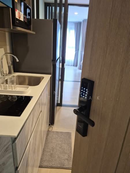 Aspire Onnut Station, Bangkok, Sukhumvit Road, Phra Kanong, Khlong Toei, Bangkok, 1 Bedroom, 32 sqm, Condo For Rent, by Tanapat Jitwatcharakomol, 500452159 - DDproperty.com