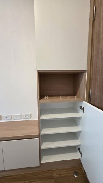 The LIVIN Ramkhamhaeng, Bangkok, Ramkhamhaeng Road, Hua Mak, Bang Kapi, Bangkok, 1 Bedroom, 33 sqm, Condo For Rent, by Agentbkk, 500452174 - DDproperty.com