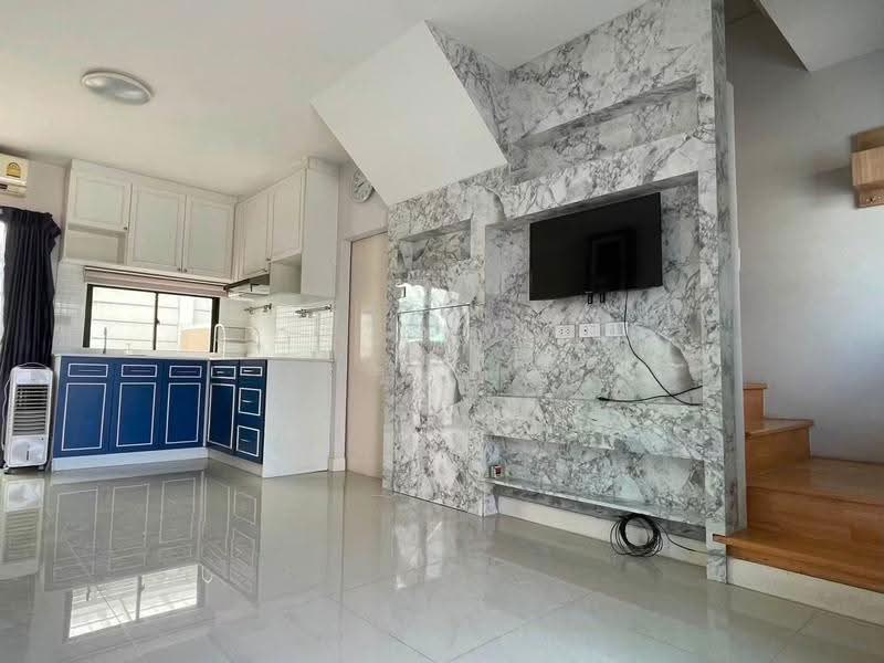 เช่าทาวน์โฮม 3 ชั้น โครงการบ้านกลางเมือง, Bangkok, Prawet, Bangkok, 3 Bedrooms, 180 sqm, Townhouse For Rent, by วิรณี อัลล์กาเยอร์, 500452202 - DDproperty.com