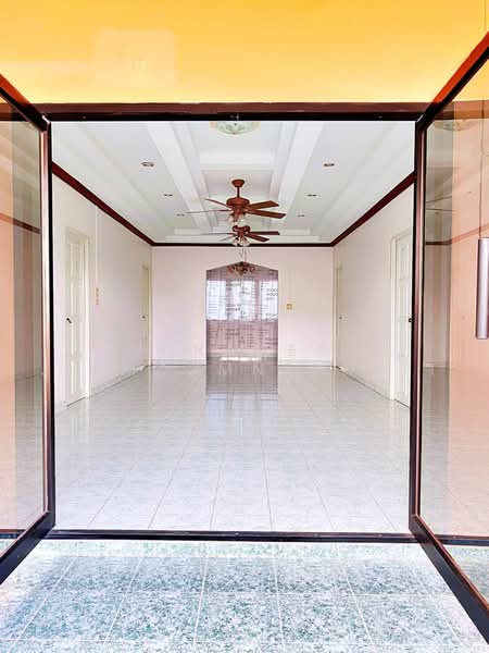 5-BR House, Prachuap Khiri Khan, Nong Kae, Hua Hin, Prachuap Khiri Khan, 5 Bedrooms, 434 sqm, Single Detached House For Sale, by Woramet  Jiemdumnernkit, 500452219 - DDproperty.com