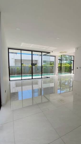Pool villa 500 ตรม. ใกล้เมกาบางนา มอเตอร์พระราม9, กรุงเทพ, ประเวศ, กรุงเทพ, 500 ตร.ม., วิลล่า ขาย, โดย Forty-Six Real Estate Group, 500452237 - DDproperty.com