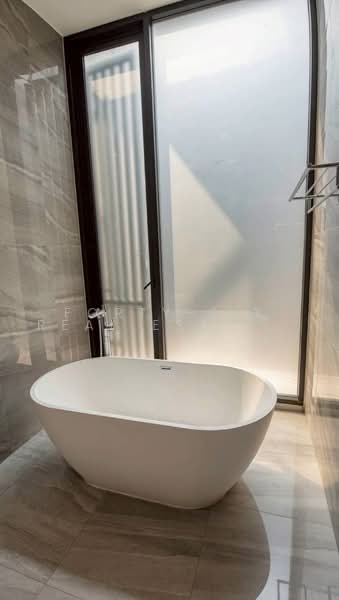 Pool villa 500 ตรม. ใกล้เมกาบางนา มอเตอร์พระราม9, กรุงเทพ, ประเวศ, กรุงเทพ, 500 ตร.ม., วิลล่า ขาย, โดย Forty-Six Real Estate Group, 500452237 - DDproperty.com