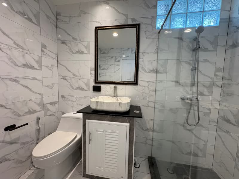 Tongtip Mansion, Bangkok, Soi Sukhumvit 47, Khlong Tan Nua, Watthana, Bangkok, 3 Bedrooms, 250 sqm, Condo For Rent, by Forty-Six Real Estate Group, 500452252 - DDproperty.com