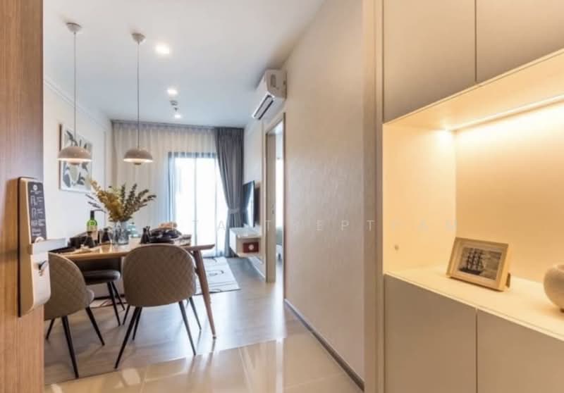 The Base Phetchaburi-Thonglor, Bangkok, Phetchaburi Rd, Bang Kapi, Huai Khwang, Bangkok, 1 Bedroom, 33 sqm, Condo For Rent, by Ramita Theptham, 500452341 - DDproperty.com