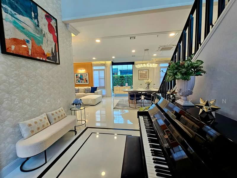 Nantawan Rama 9 - New Krungthepkreetha, Bangkok, Saphan Sung, Bangkok, 5 Bedrooms, 449 sqm, Single Detached House For Rent, by Sanick Sawaisanyakorn, 500452346 - DDproperty.com