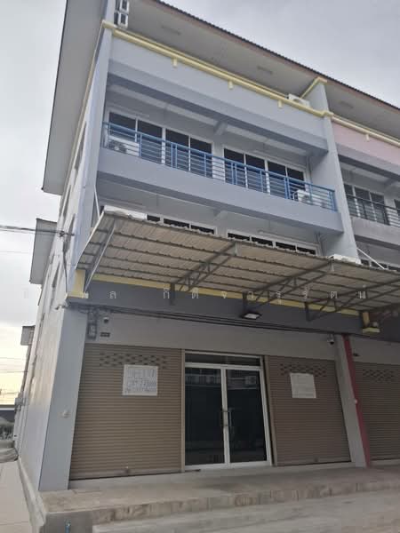 Commercial building for sale at Sampeng 2 Sathon-Kalapaphruek Soi 2 Corner unit, Bangkok, กัลปพฤกษ์, Bang Khae, Bangkok, , 450 sqm, Shophouse For Sale, by ธิติพล กิติจารุรัตน์, 500452354 - DDproperty.com