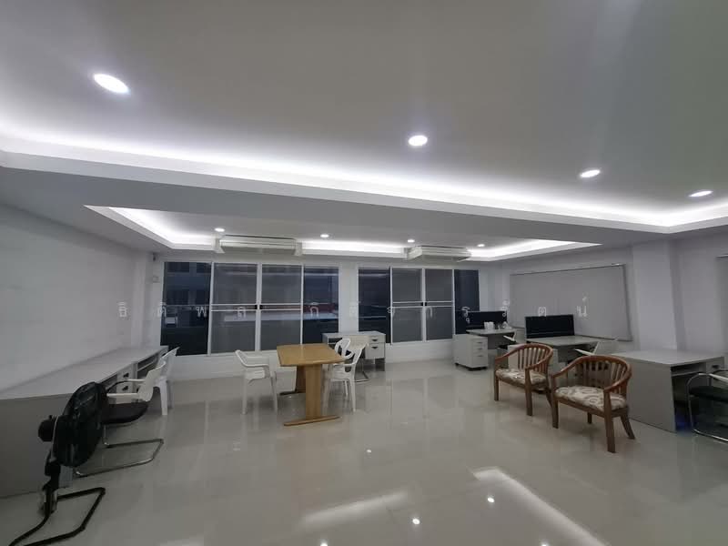 Commercial building for sale at Sampeng 2 Sathon-Kalapaphruek Soi 2 Corner unit, Bangkok, กัลปพฤกษ์, Bang Khae, Bangkok, , 450 sqm, Shophouse For Sale, by ธิติพล กิติจารุรัตน์, 500452354 - DDproperty.com