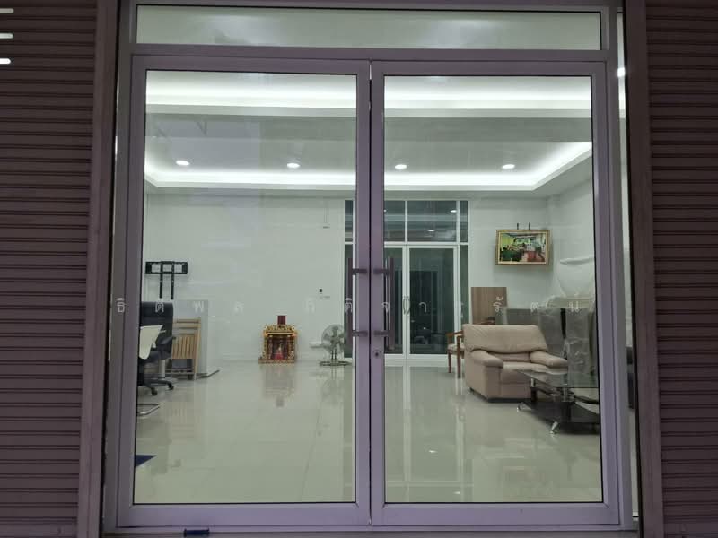 Commercial building for sale at Sampeng 2 Sathon-Kalapaphruek Soi 2 Corner unit, Bangkok, กัลปพฤกษ์, Bang Khae, Bangkok, , 450 sqm, Shophouse For Sale, by ธิติพล กิติจารุรัตน์, 500452354 - DDproperty.com
