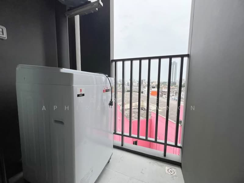 Chewathai Pinklao, Bangkok, Arun Amarin Road, Bang Yi Khan, Bang Phlat, Bangkok, 1 Bedroom, 30 sqm, Condo For Rent, by Natrinee Aphirachatanon, 500452377 - DDproperty.com