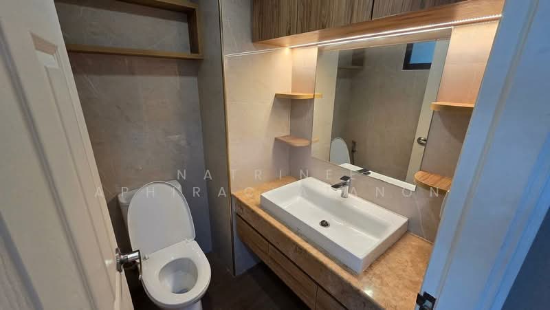 Lumpini Ville Phahol-Suthisarn, Bangkok, 23 Inthamara 2 Alley, Samsen Nai, Phaya Thai, Bangkok, 2 Bedrooms, 60 sqm, Condo For Rent, by Natrinee Aphirachatanon, 500452434 - DDproperty.com