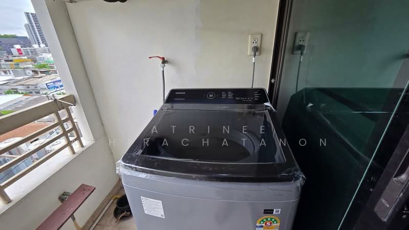 Lumpini Ville Phahol-Suthisarn, Bangkok, 23 Inthamara 2 Alley, Samsen Nai, Phaya Thai, Bangkok, 2 Bedrooms, 60 sqm, Condo For Rent, by Natrinee Aphirachatanon, 500452434 - DDproperty.com