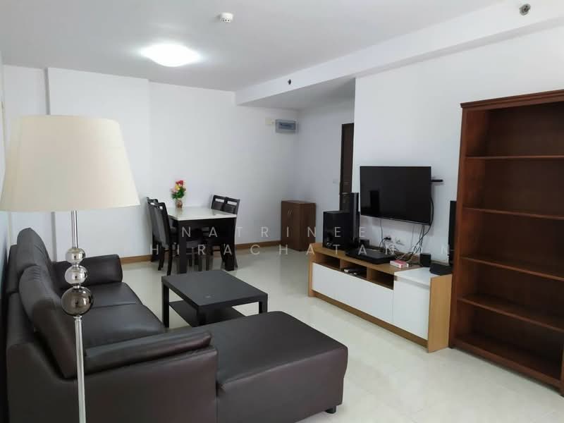 Supalai Park Ekkamai-Thonglor, Bangkok, Petchaburi Road, Bang Kapi, Huai Khwang, Bangkok, 2 Bedrooms, 71 sqm, Condo For Rent, by Natrinee Aphirachatanon, 500452437 - DDproperty.com