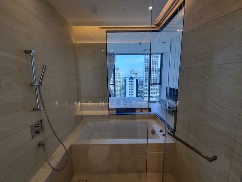 The Strand Thonglor, Bangkok, 36 Soi Sukhumvit 55, Khlong Tan Nua, Watthana, Bangkok, 2 Bedrooms, 80 sqm, Condo For Rent, by Simon Decalf, 500452464 - DDproperty.com