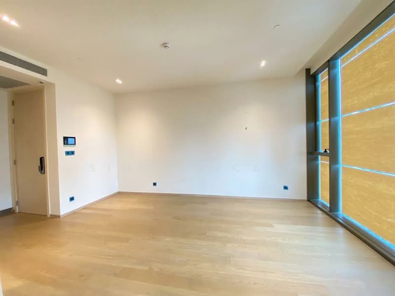 The Strand Thonglor, Bangkok, 36 Soi Sukhumvit 55, Khlong Tan Nua, Watthana, Bangkok, 1 Bedroom, 50 sqm, Condo For Sale, by Simon Decalf, 500452474 - DDproperty.com