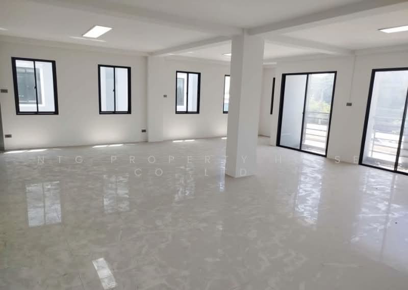 อาคาร3.5ชั้น พร้อมโกดัง หนองจอก, Bangkok, Min Buri, Min Buri, Bangkok, , 850 sqm, Warehouse/Factory For Rent, by NTG Property House Co.,Ltd., 500452489 - DDproperty.com