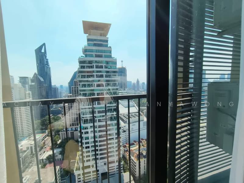 Noble State 39, Bangkok, 35 Soi Sukhumvit 39, Khlong Tan Nua, Watthana, Bangkok, 1 Bedroom, 30 sqm, Condo For Rent, by Achaya Nithipanyawong, 500452520 - DDproperty.com