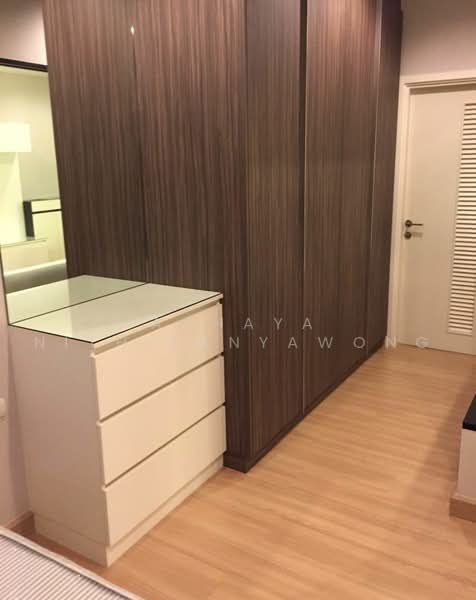 Urbano Absolute Sathon-Taksin, Bangkok, 345 Charoen Nakhon 14/2 Alley, Khlong Ton Sai, Khlong San, Bangkok, 1 Bedroom, 38 sqm, Condo For Rent, by Achaya Nithipanyawong, 500452535 - DDproperty.com