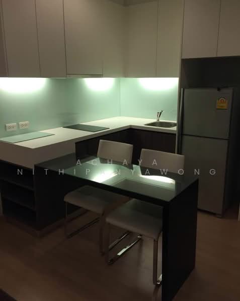 Urbano Absolute Sathon-Taksin, Bangkok, 345 Charoen Nakhon 14/2 Alley, Khlong Ton Sai, Khlong San, Bangkok, 1 Bedroom, 38 sqm, Condo For Rent, by Achaya Nithipanyawong, 500452535 - DDproperty.com