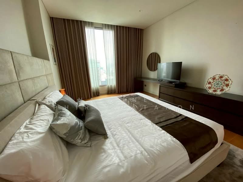 Sindhorn Residence, Bangkok, 54 Soi Ton Son, Lumphini, Pathum Wan, Bangkok, 3 Bedrooms, 148 sqm, Condo For Rent, by Natrinee Aphirachatanon, 500452550 - DDproperty.com