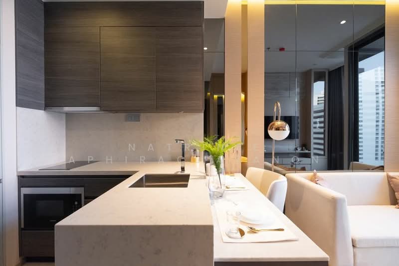The Esse Asoke, Bangkok, 333 Soi Sukhumvit 21, Sukhumvit Road, Khlongtoei Nua, Watthana, Bangkok, 1 Bedroom, 37 sqm, Condo For Rent, by Natrinee Aphirachatanon, 500452566 - DDproperty.com