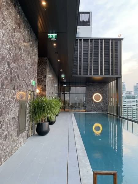 Noble Around Sukhumvit 33, Bangkok, 17 Soi Sukhumvit 33, Khlong Tan Nua, Watthana, Bangkok, 1 Bedroom, 28 sqm, Condo For Rent, by Keerati Wangrujirakul, 500452607 - DDproperty.com