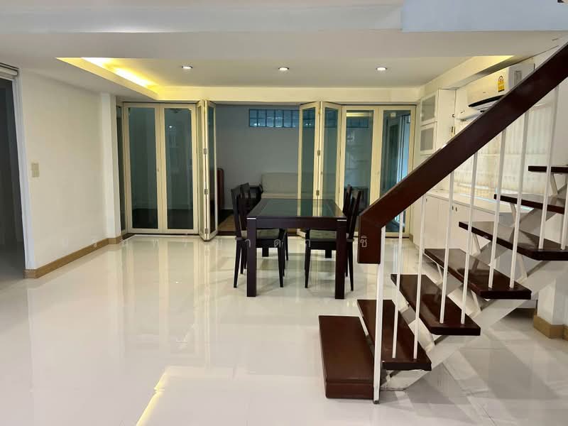 House Office Rama 9, Bangkok, พระราม 9 ซอย 43, Phatthanakan, Suan Luang, Bangkok, 3 Bedrooms, 200 sqm, Single Detached House For Rent, by ปรินทร์ญาดา ชิณโชติ, 500452608 - DDproperty.com