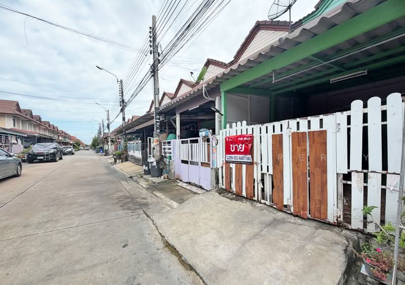 Pruksa 28/1, Samut Prakan, Praksa Road, Phreak Sa Mai, Muang Samut Prakarn, Samut Prakan, 2 Bedrooms, 100 sqm, Townhouse For Sale, by The Best Property นก, 500452620 - DDproperty.com