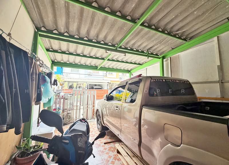 Pruksa 28/1, Samut Prakan, Praksa Road, Phreak Sa Mai, Muang Samut Prakarn, Samut Prakan, 2 Bedrooms, 100 sqm, Townhouse For Sale, by The Best Property นก, 500452620 - DDproperty.com